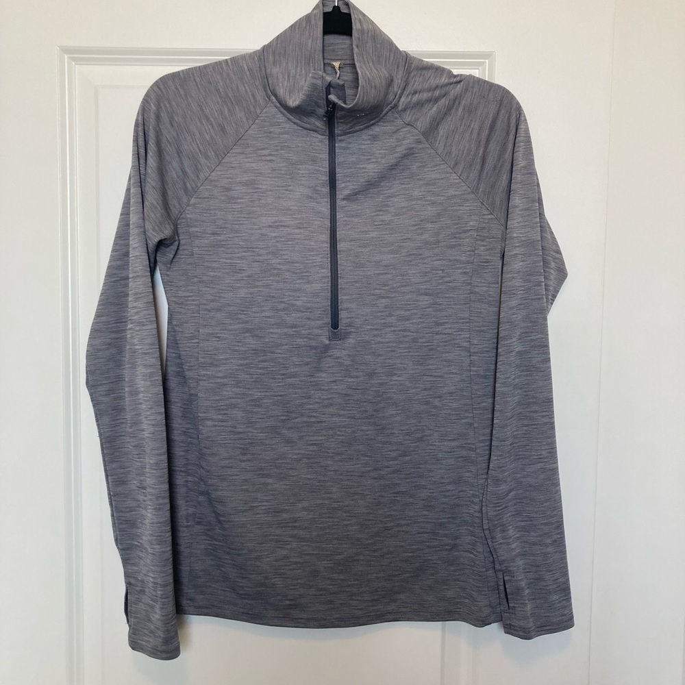 Under Armour Charcoal Textured Top